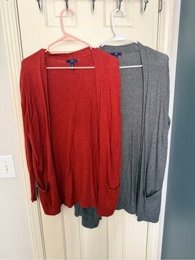 Gap Open-Front Women's Cardigan Sweater - Red & Grey Bundle